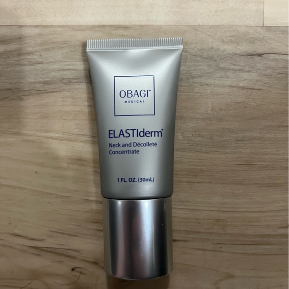 Obagi Medical ELASTIderm Neck and Décolleté Concentrate - Picture 4 of 5